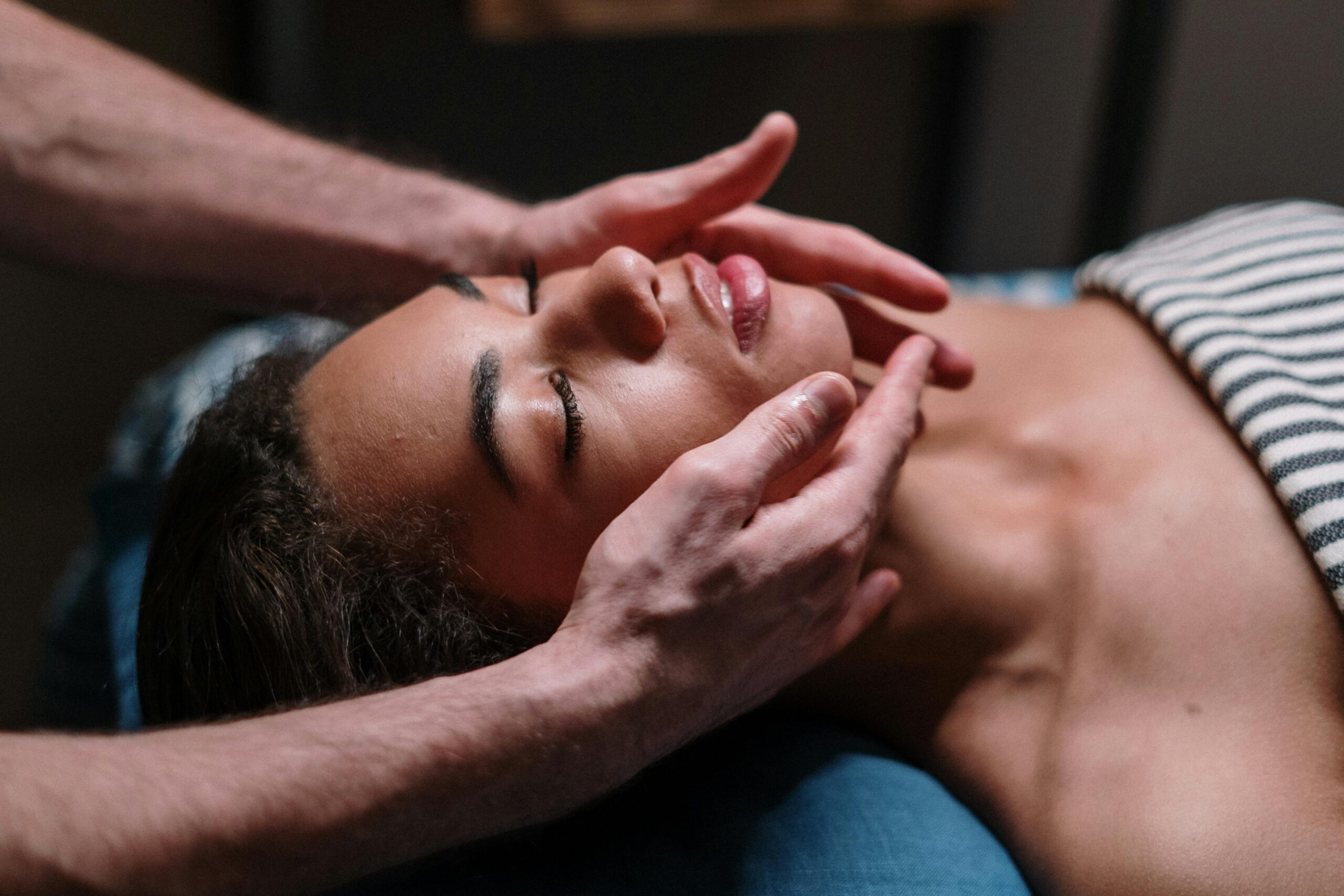 does massage affect cortisol